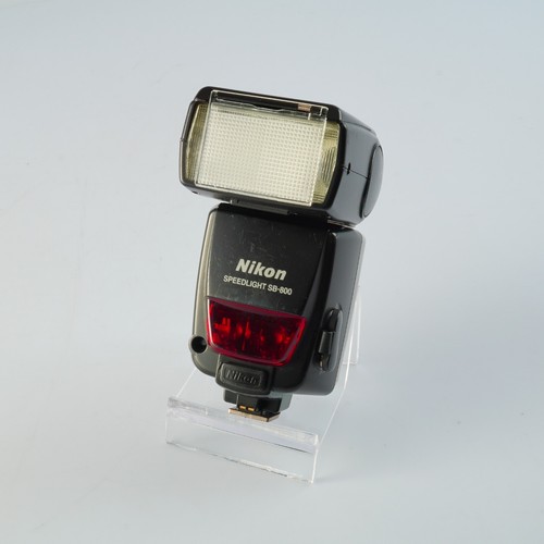 Very good nikon speedlight - very,