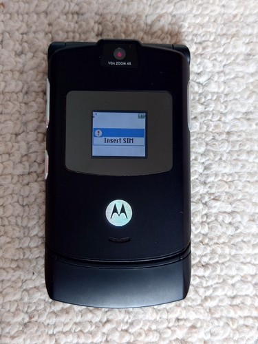 Motorola razor black flip - v3,