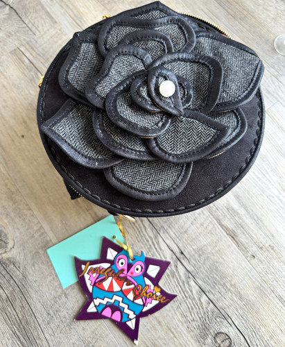 Irregular choice black round - choice,
