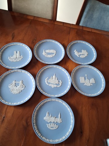 Wedgwood blue jasperware - blue,