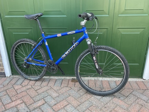 Kona nunu retro - nunu,