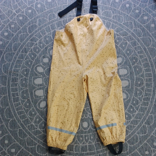 Child mustard yellow - yellow, splash