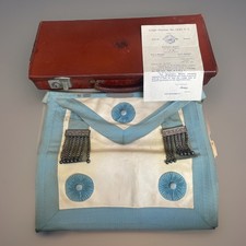 Masonic Craft Master Mason MM 3rd degree Apron and Leather Regalia Case 1940’s ?