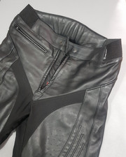 Frank Thomas Ladies Size 10 Leather Motorbike / Scooter Trousers - Hardly Worn