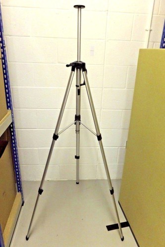 Elevating tripod for laser - elevating,