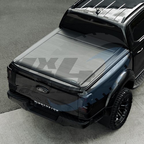 Nissan navara np300 black - nissan,