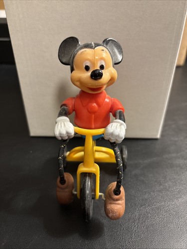 Vintage plastic mickey - 5",