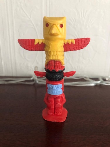 Timpo indian totem - indian, pole