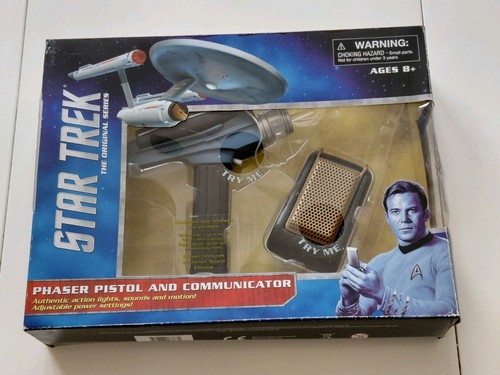 Star trek phaser pistol - trek, and
