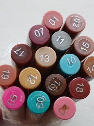 Eyeshadow crayons joblot - 27, x