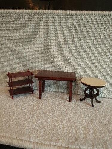 Vintage dolls house wooden - vintage,