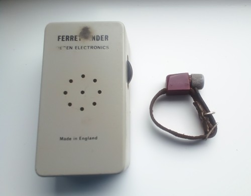 Deben 8ft ferret finder and