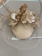 Ladies Jane Taylor fascinater