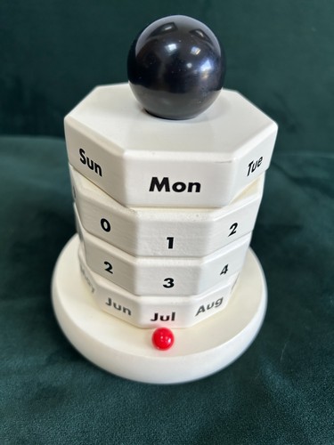 Desk top perpetual calendar - desk,
