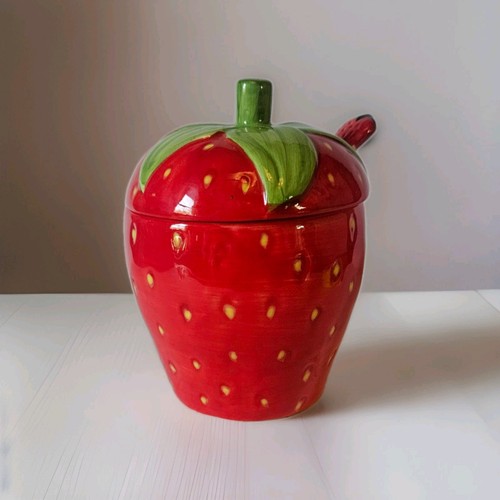 Vintage ceramic strawberry jam - vintage,