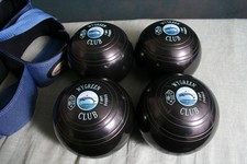 Wygreen Club size 1 bowls with