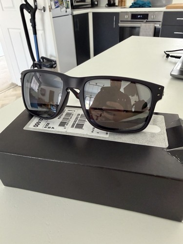 Men oakley sunglasses - oakley,