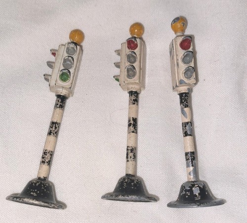 Vintage dinky traffic lights - vintage, dinky:traffic