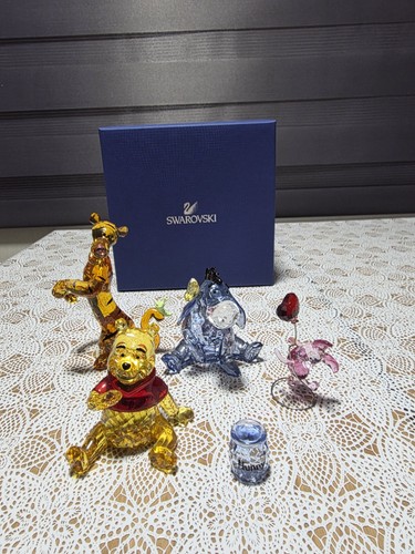 Swarovski disney winnie - swarovski,