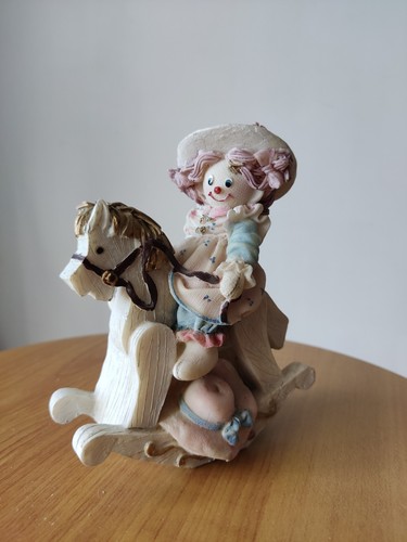 Collectable regency fine arts - collectable,