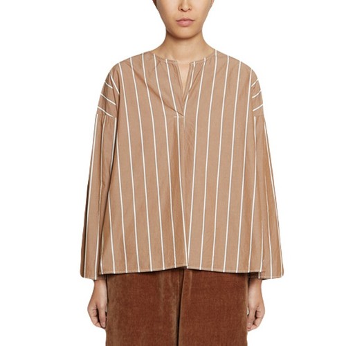 Nwot manuelle guibal top - nwot,