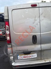 VAUXHALL VIVARO 2700 SPORTIVE