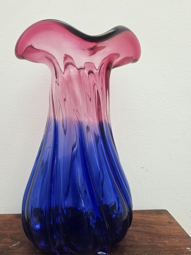 Vibrant blue pink - blue, murano