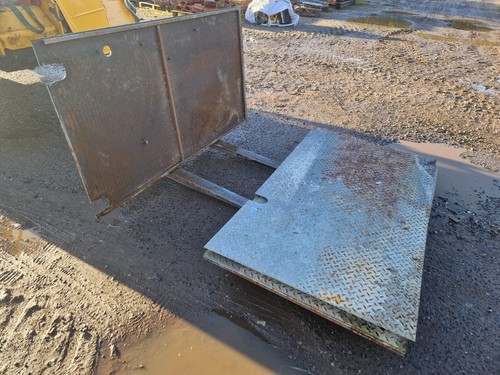Steel chequer plate panels - steel,