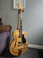 Yamaha Archtop AE-12 1972
