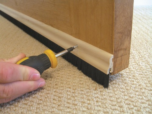 Wooden door brush - wooden,