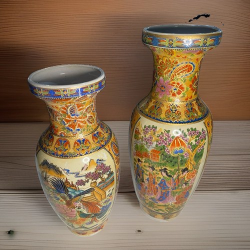 Pair vintage japanese - of,