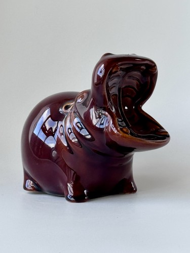 Rare denmead pottery - denmead,
