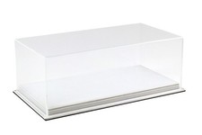 1:18 Atlantic Vitrine Show