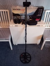 Minelab Equinox 800 Metal Detector