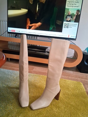 Mango cream leather knee - knee, high