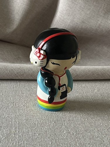 Vintage momiji gigi - gigi, 2011