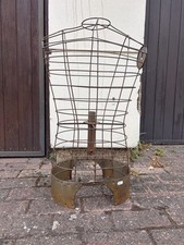 Vintage Metal Wired Clothing