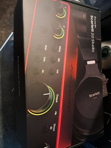 Focusrite scarlett 2i2 studio - focusrite,