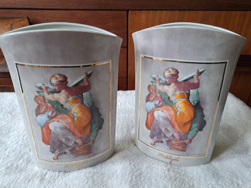 Pair vintage goebel artis - of,