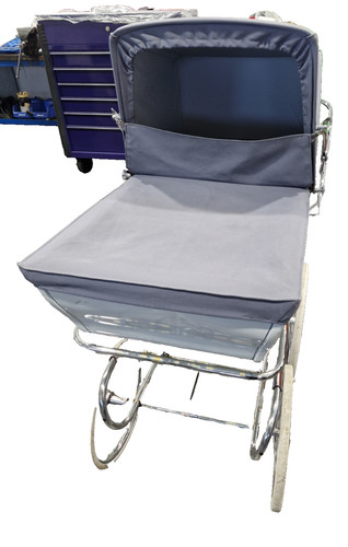 Silver cross coach built - cross,