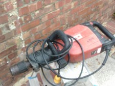 hilti breaker te 1000 avr   (110 volt only)