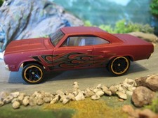 Hot Wheels '70 Plymouth Road