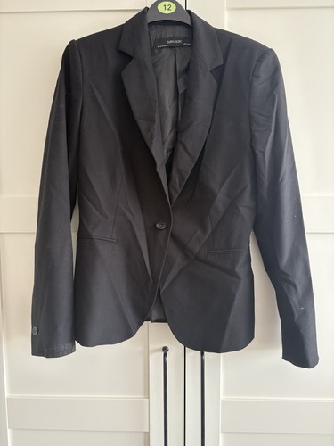 Zara black single button