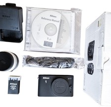 Nikon 1 J1 & 10-30mm VR Lens