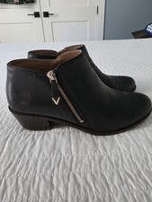 Vionic Jolene Boot Women 9 Black Ankle Booties Leather Zip