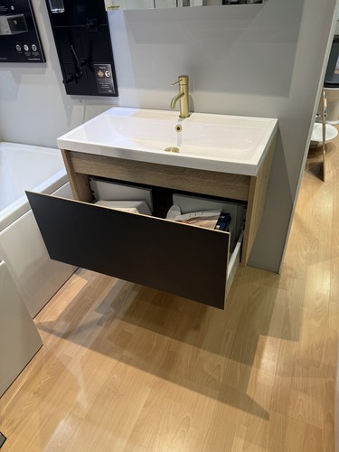 800 wall hung - mm, oak