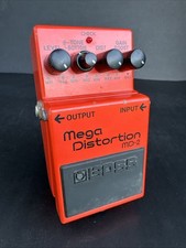 Boss MD-2 Mega Distortion Guitar Effects Pedal Made in Taiwan