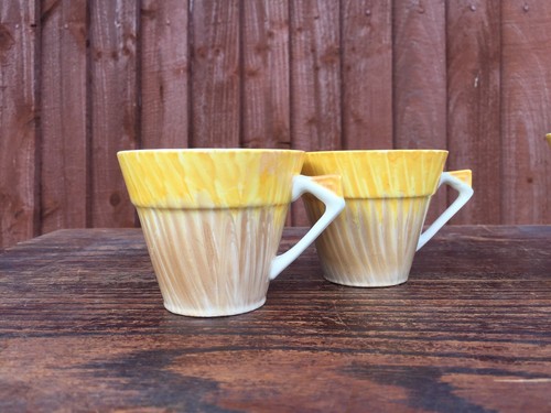 Vintage art deco cups - ,