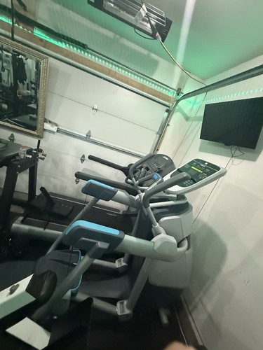 Precor commercial elliptical - commercial,