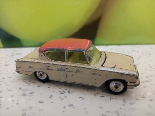 Corgi toys 234 ford consul - toys,